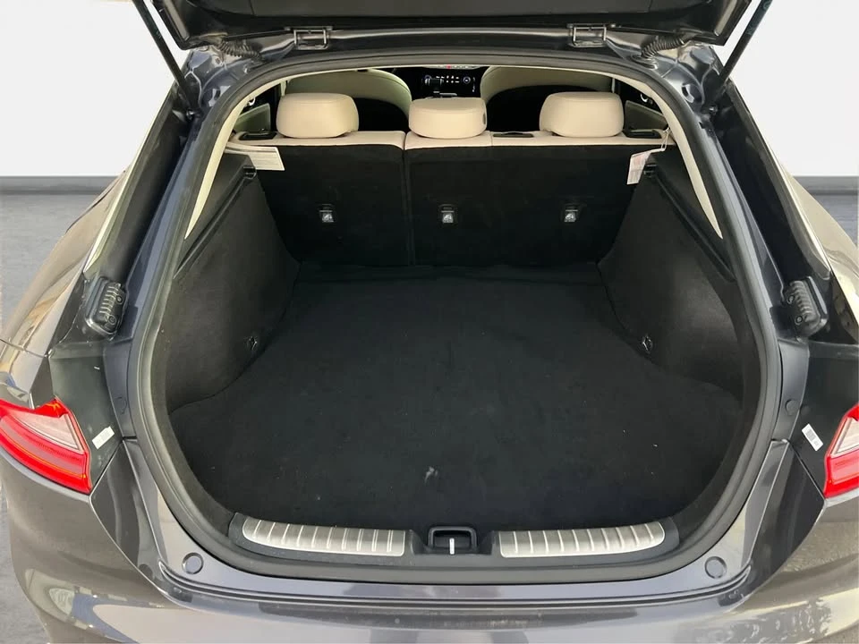 2019 Kia Stinger - Image 15 of 20