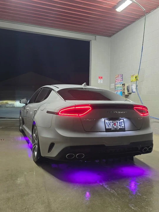 2019 Kia Stinger - Image 3 of 5