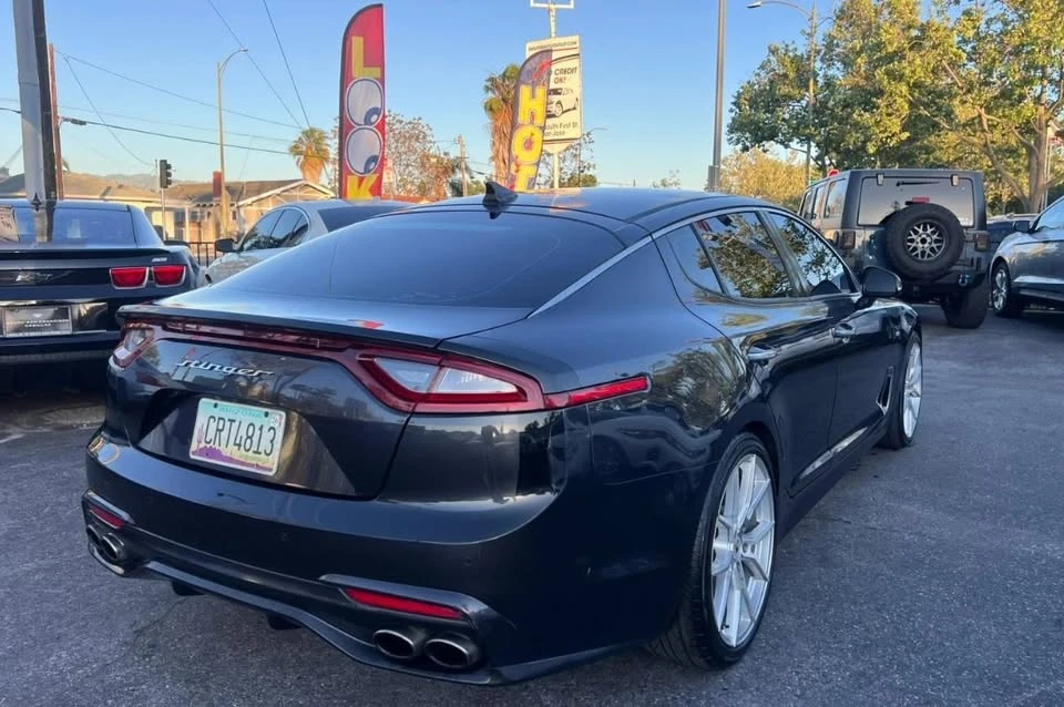 2019 Kia Stinger - Image 3 of 13