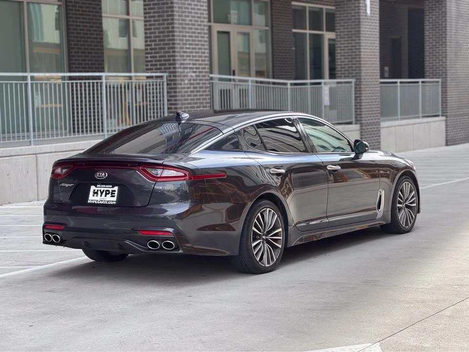 2019 Kia Stinger - Image 6 of 17