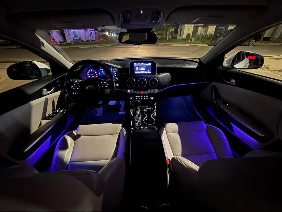 2019 Kia Stinger - Image 6 of 13