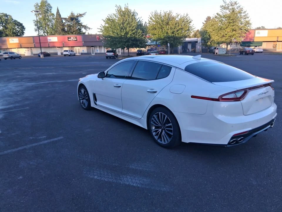 2019 Kia Stinger - Image 4 of 20