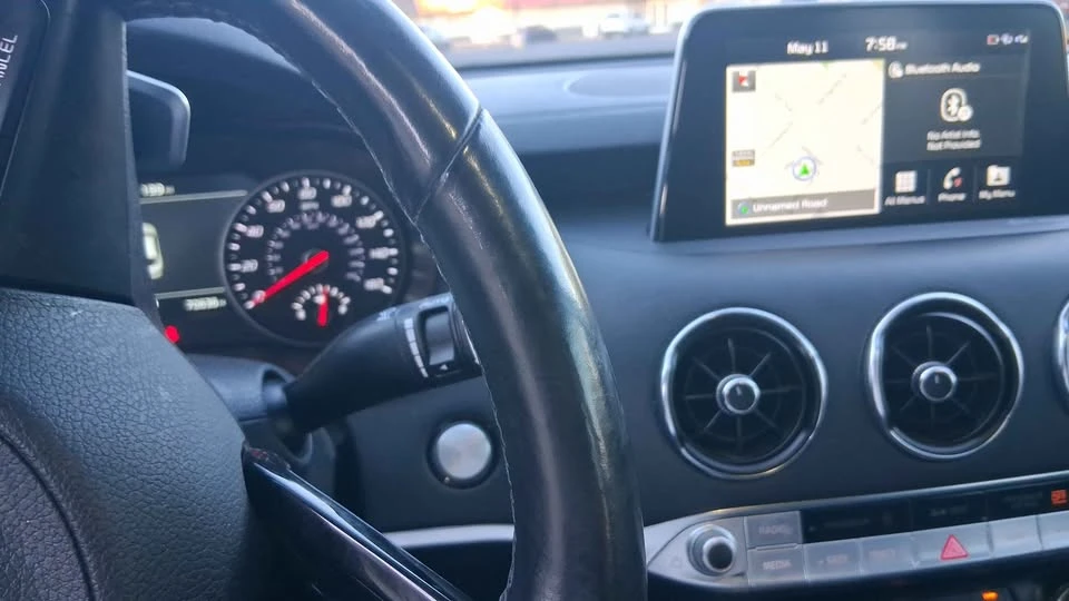 2019 Kia Stinger - Image 19 of 20
