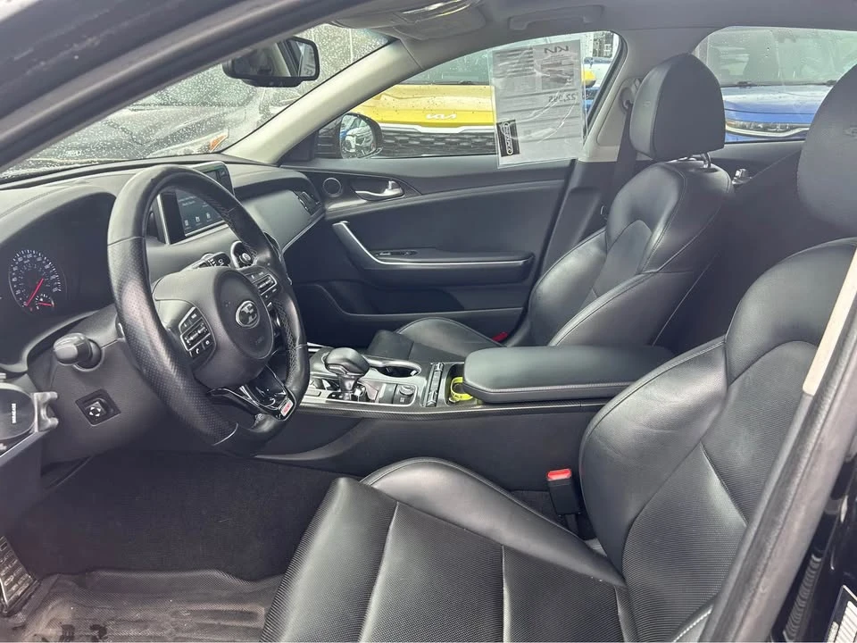 2019 Kia Stinger - Image 6 of 12