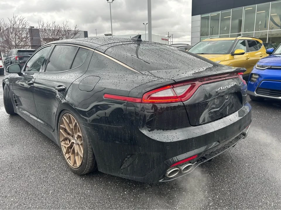 2019 Kia Stinger - Image 11 of 12
