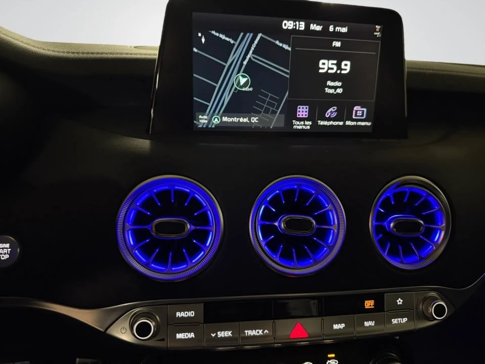 2019 Kia Stinger - Image 12 of 19