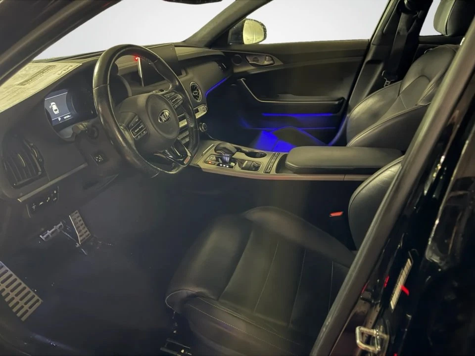 2019 Kia Stinger - Image 6 of 19
