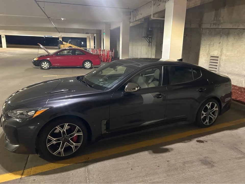 2019 Kia Stinger GT - Image 4 of 9