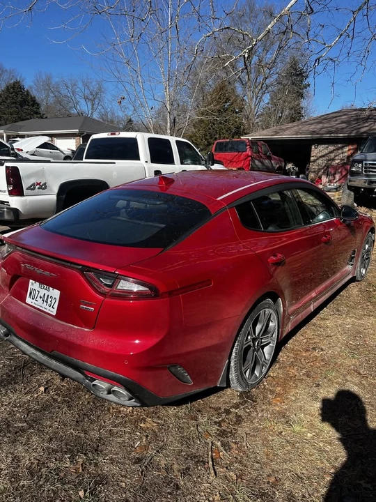 2019 Kia Stinger - Image 4 of 8