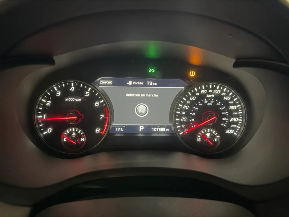 2019 Kia Stinger - Image 10 of 19