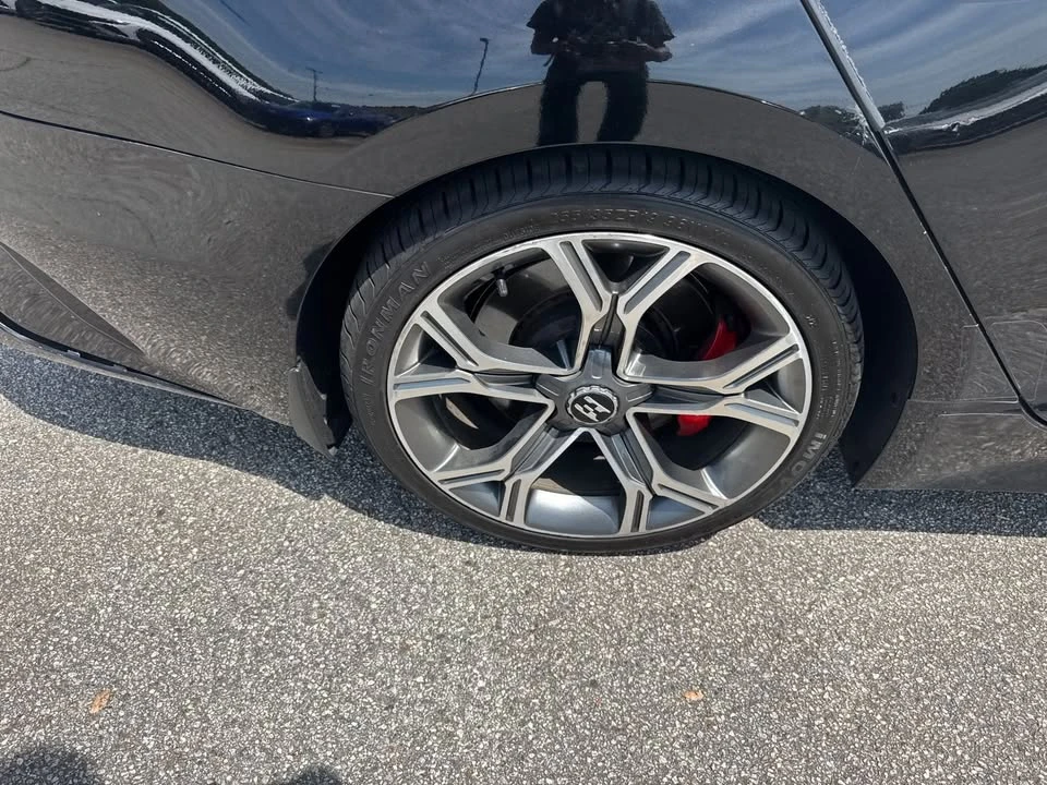 2019 Kia Stinger - Image 17 of 20
