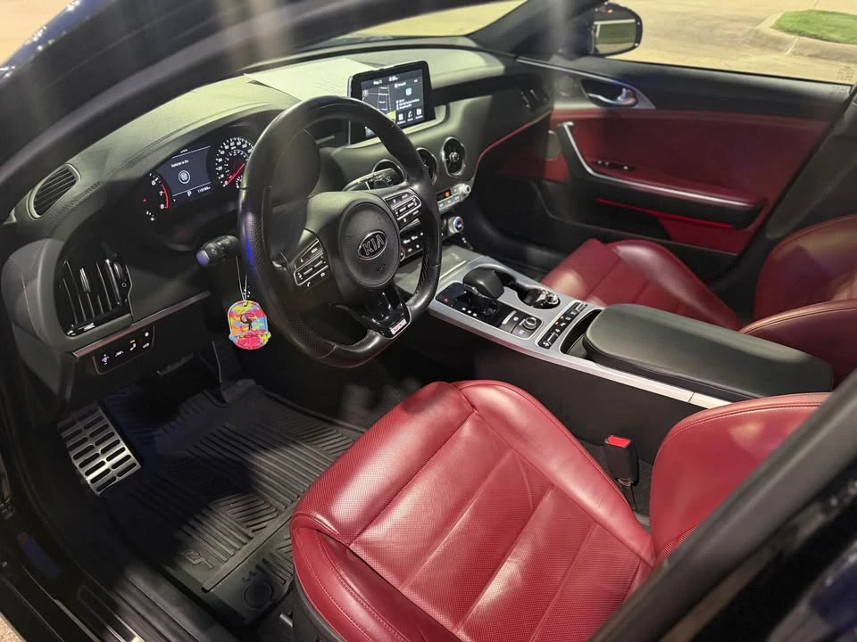 2019 Kia Stinger GT - Image 6 of 10