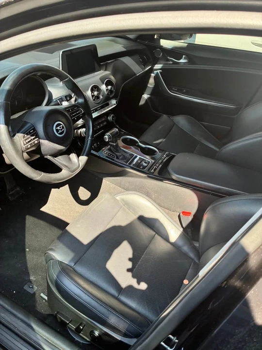 2019 Kia Stinger - Image 5 of 6