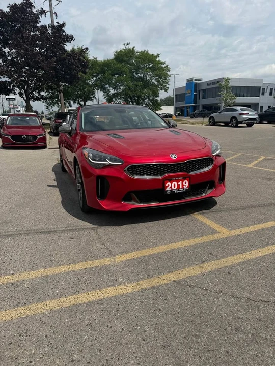 2019 Kia Stinger - Image 3 of 13