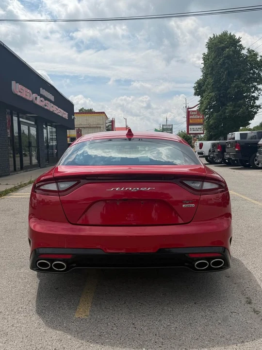 2019 Kia Stinger - Image 6 of 13