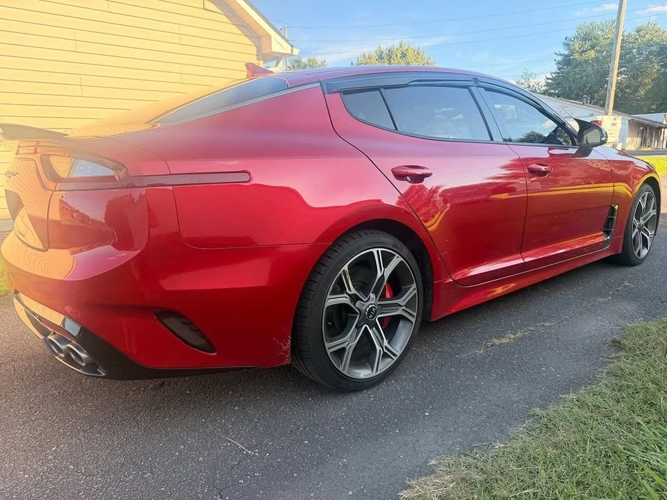 2019 Kia Stinger - Image 5 of 13
