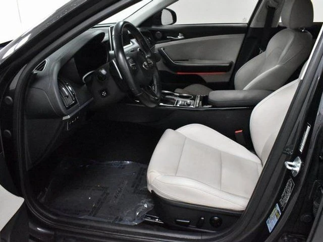 2019 Kia Stinger - Image 3 of 6