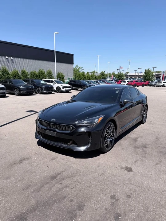 2019 Kia Stinger - Image 3 of 9