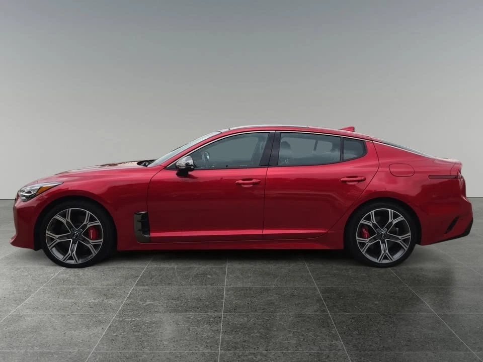 2019 Kia Stinger GT - Image 8 of 15
