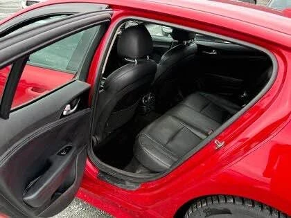 2019 Kia - Image 8 of 9