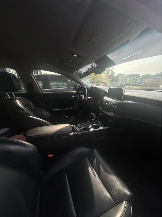 2019 Kia Stinger - Image 5 of 6