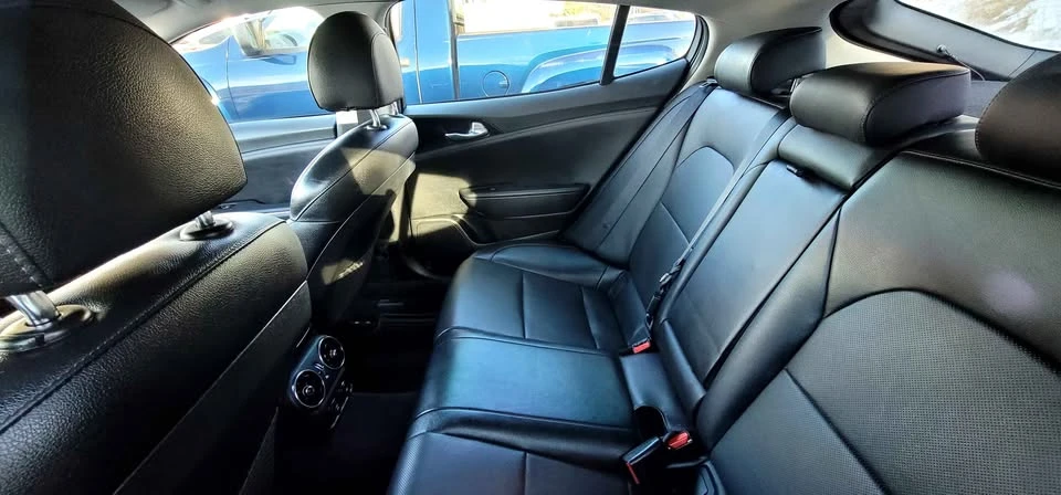 2019 Kia Stinger - Image 6 of 6