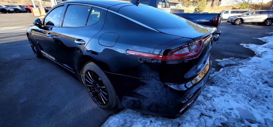 2019 Kia Stinger - Image 4 of 6
