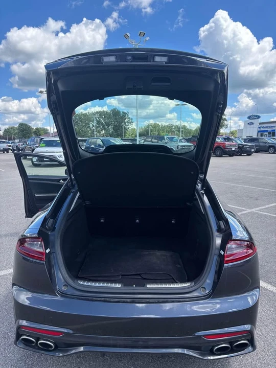 2019 Kia Stinger - Image 12 of 12