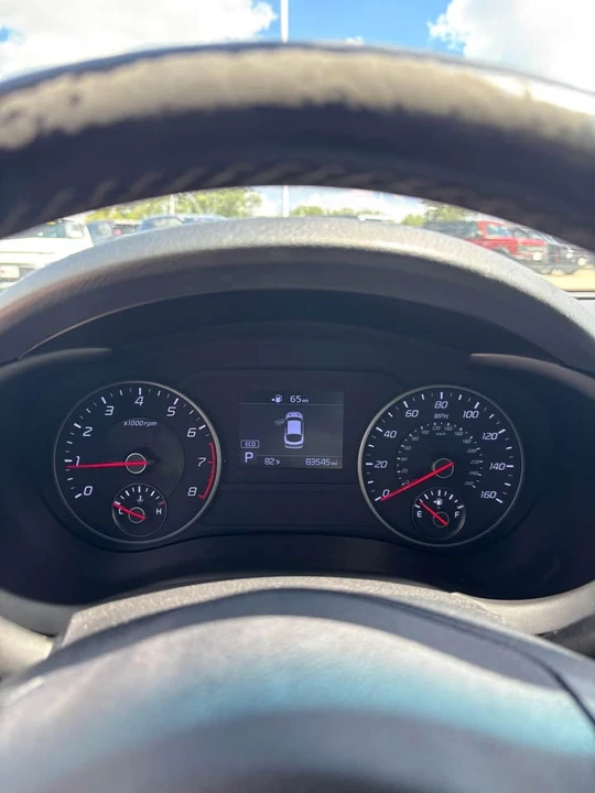 2019 Kia Stinger - Image 6 of 12