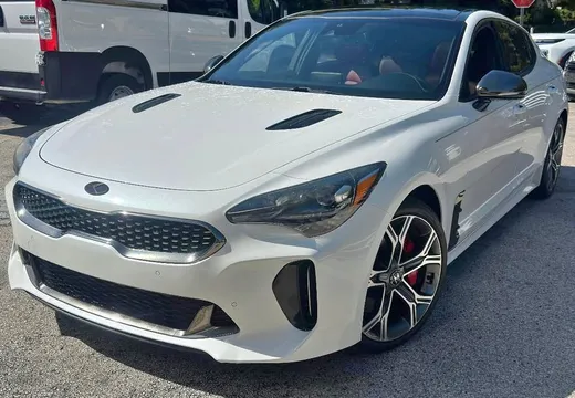 2019 Kia Stinger GT1