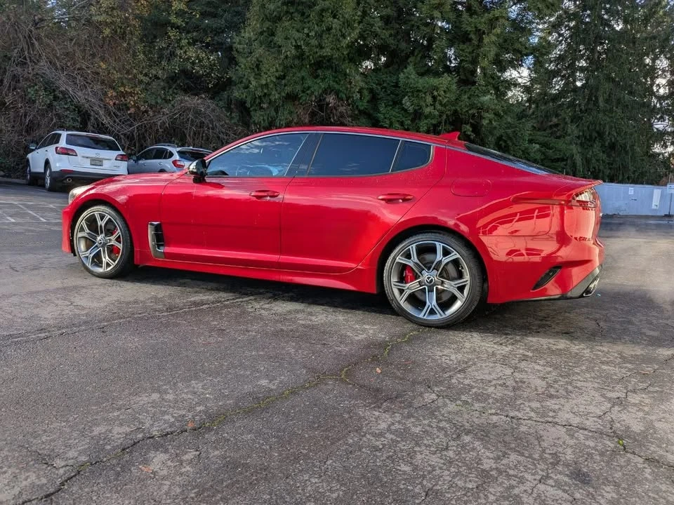 2019 Kia Stinger GT - Image 8 of 20