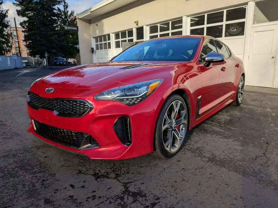 2019 Kia Stinger GT - Image 11 of 20