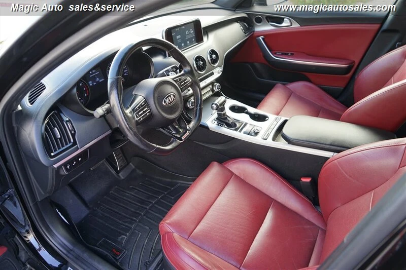 2019 Kia Stinger GT - Image 14 of 20