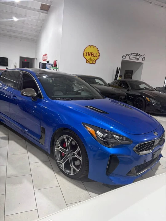 2019 Kia Stinger GT - Image 2 of 11