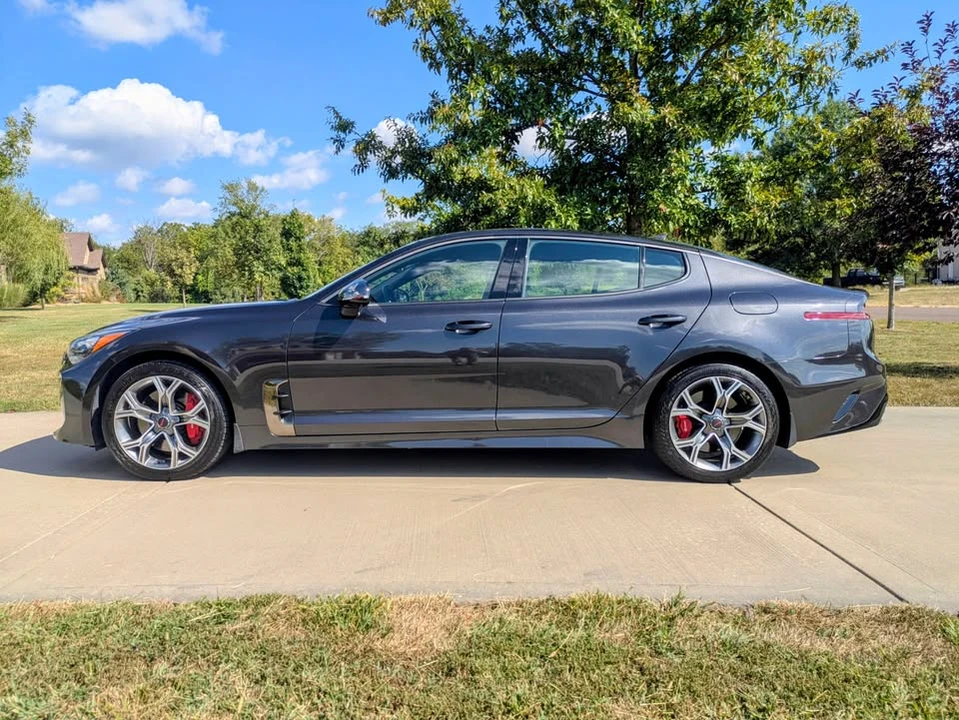 2019 Kia Stinger GT - Image 5 of 20