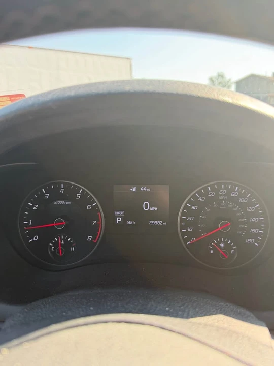 2019 Kia Stinger GT - Image 9 of 12