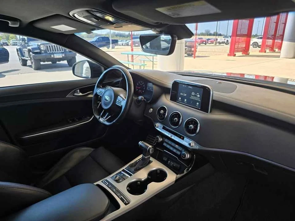 2019 Kia Stinger GT - Image 3 of 12