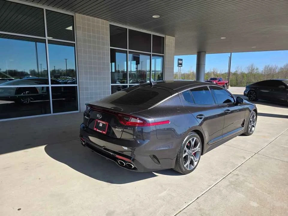 2019 Kia Stinger GT - Image 12 of 12