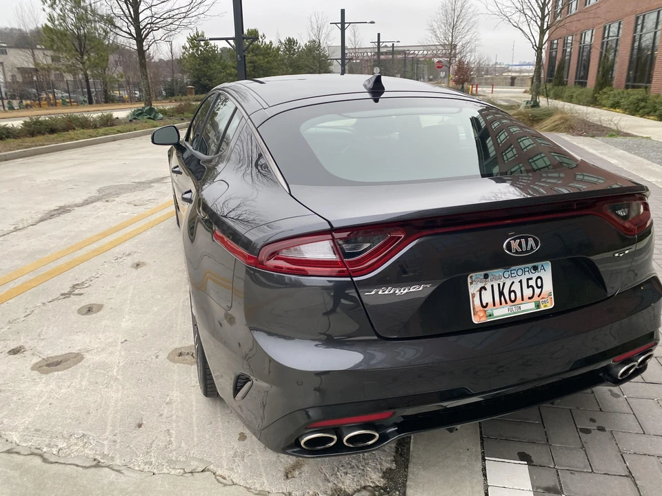 2019 Kia Stinger GT - Image 16 of 31