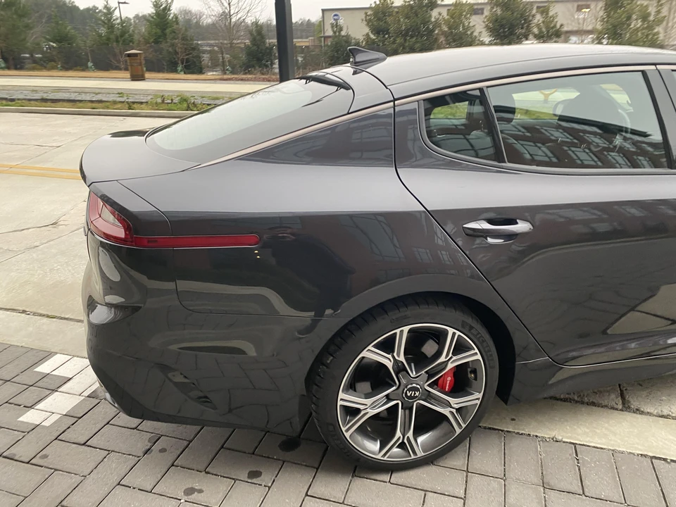 2019 Kia Stinger GT - Image 20 of 31