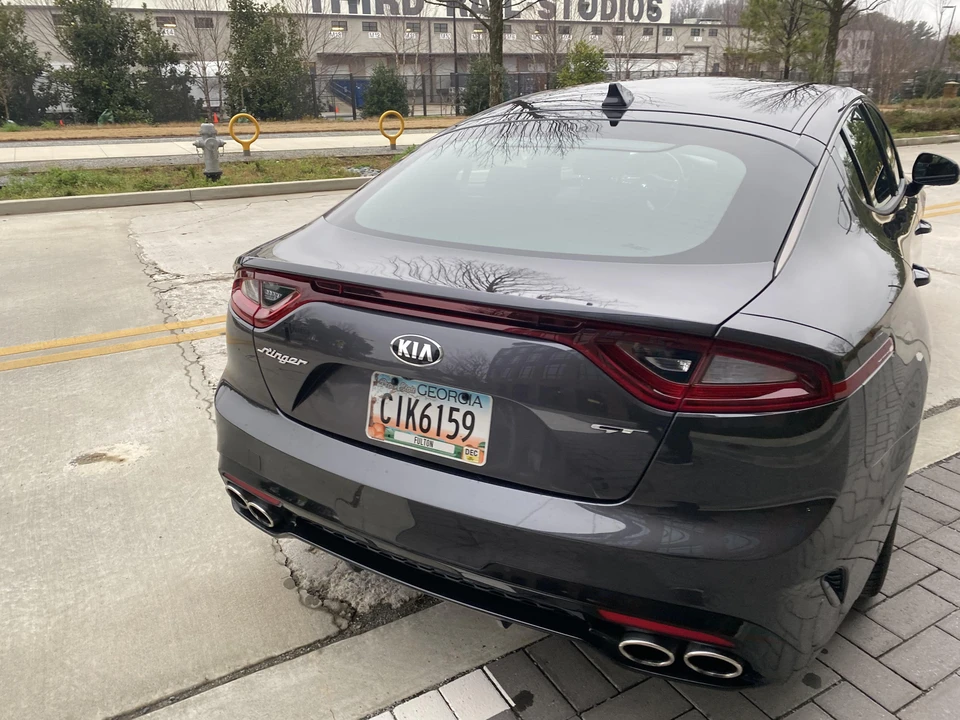 2019 Kia Stinger GT - Image 18 of 31