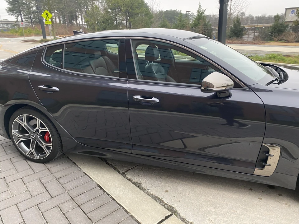 2019 Kia Stinger GT - Image 22 of 31