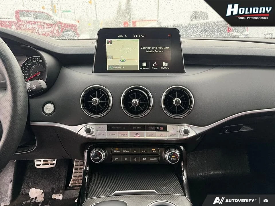 2019 Kia Stinger GT - Image 10 of 12