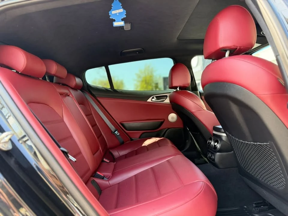 2019 Kia Stinger GT - Image 13 of 15