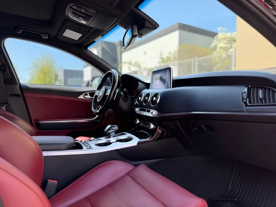 2019 Kia Stinger GT - Image 6 of 15