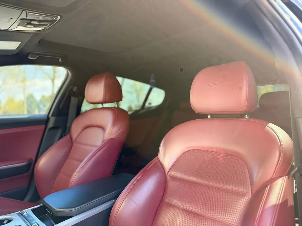 2019 Kia Stinger GT - Image 12 of 15