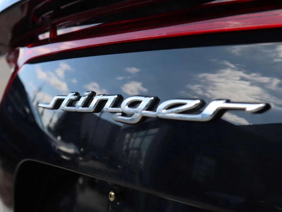 2019 Kia Stinger GT - Image 14 of 20