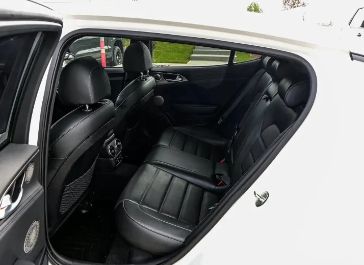 2019 Kia Stinger GT - Image 4 of 8