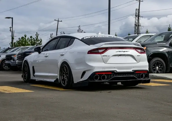 2019 Kia Stinger GT - Image 6 of 8