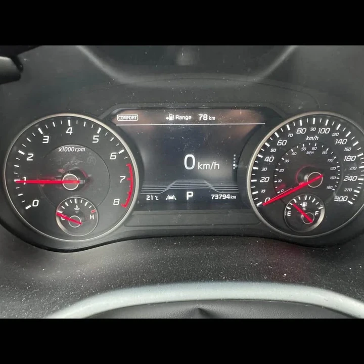 2019 Kia Stinger GT - Image 7 of 9